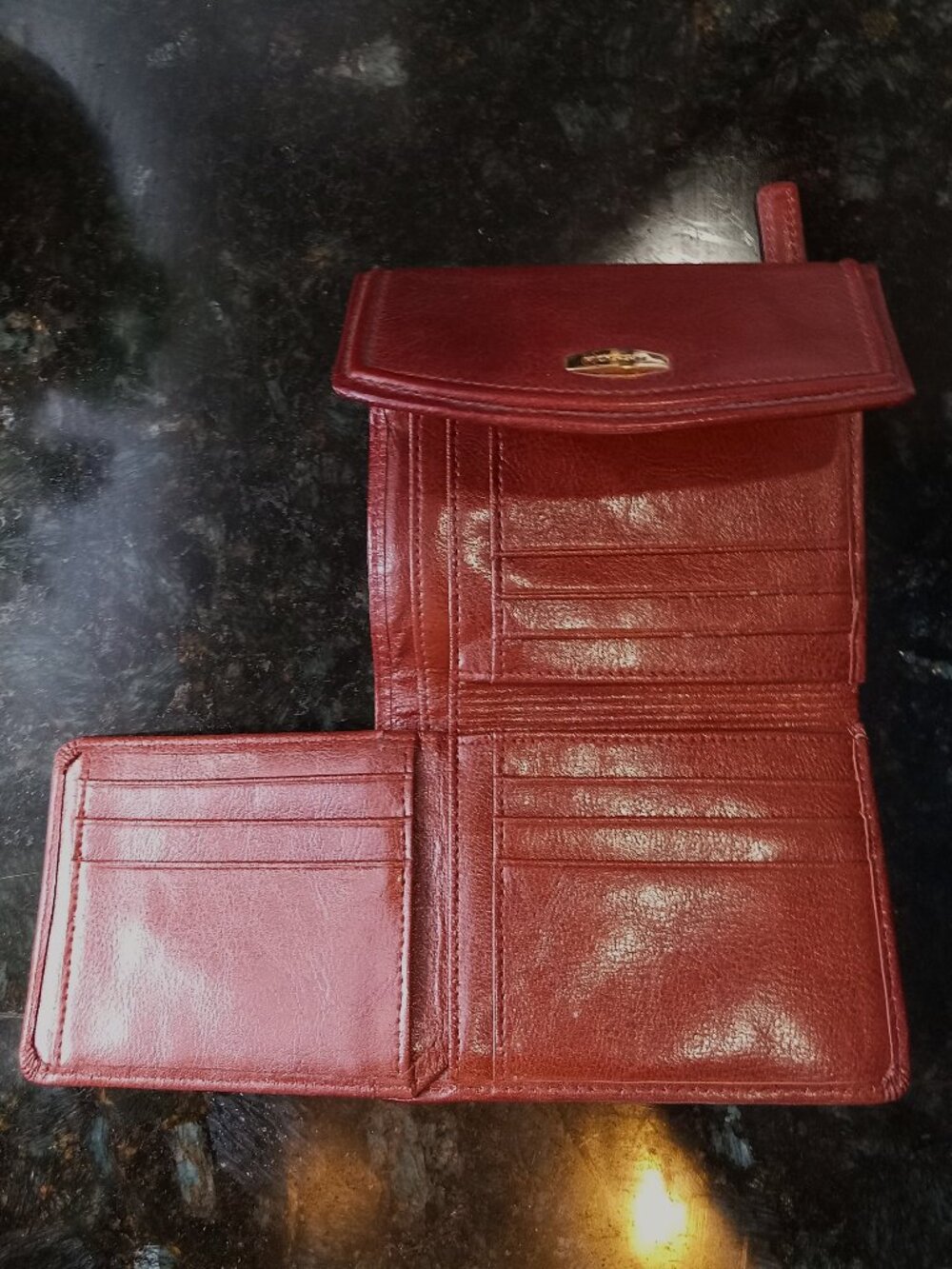 FOSSIL Genuine Leather Cognac Billfold - never used!